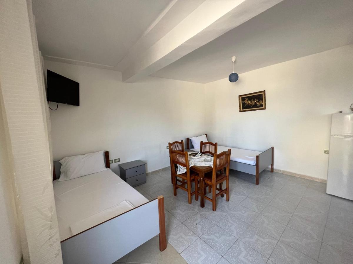 Guest House Vlore Vlorë Exterior foto