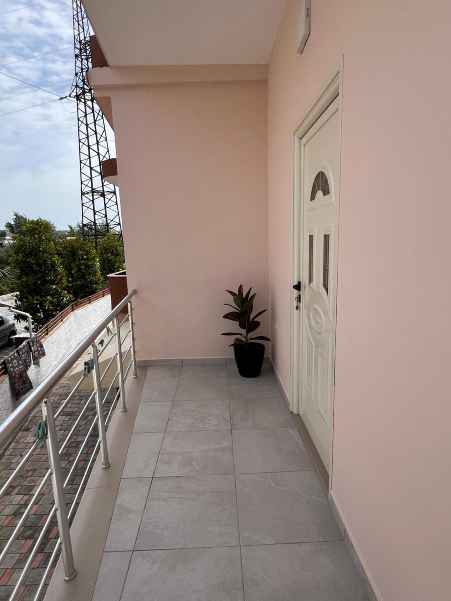 Guest House Vlore Vlorë Exterior foto